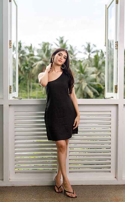 EMI DRESS - BLACK